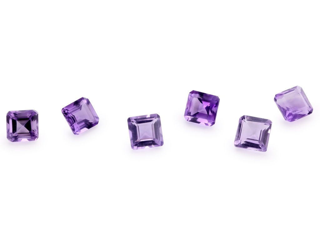 [QAOS0500F] Amethyst 5.00mm Square Emerald Cut Light Colour 