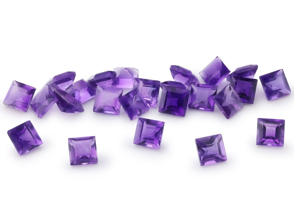 [QAQS0350M] Amethyst 3.50mm Carre Cut Mid to Strong Colour