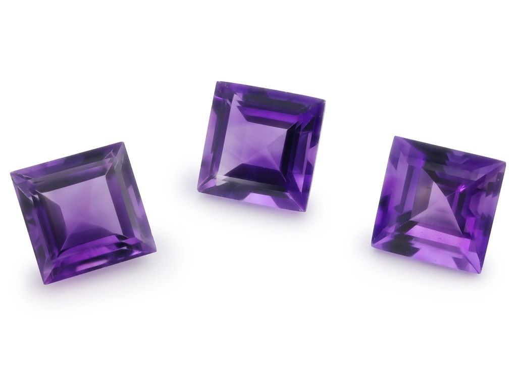 [QAQS1000M] Amethyst 10mm Carre Cut Mid to Strong Colour
