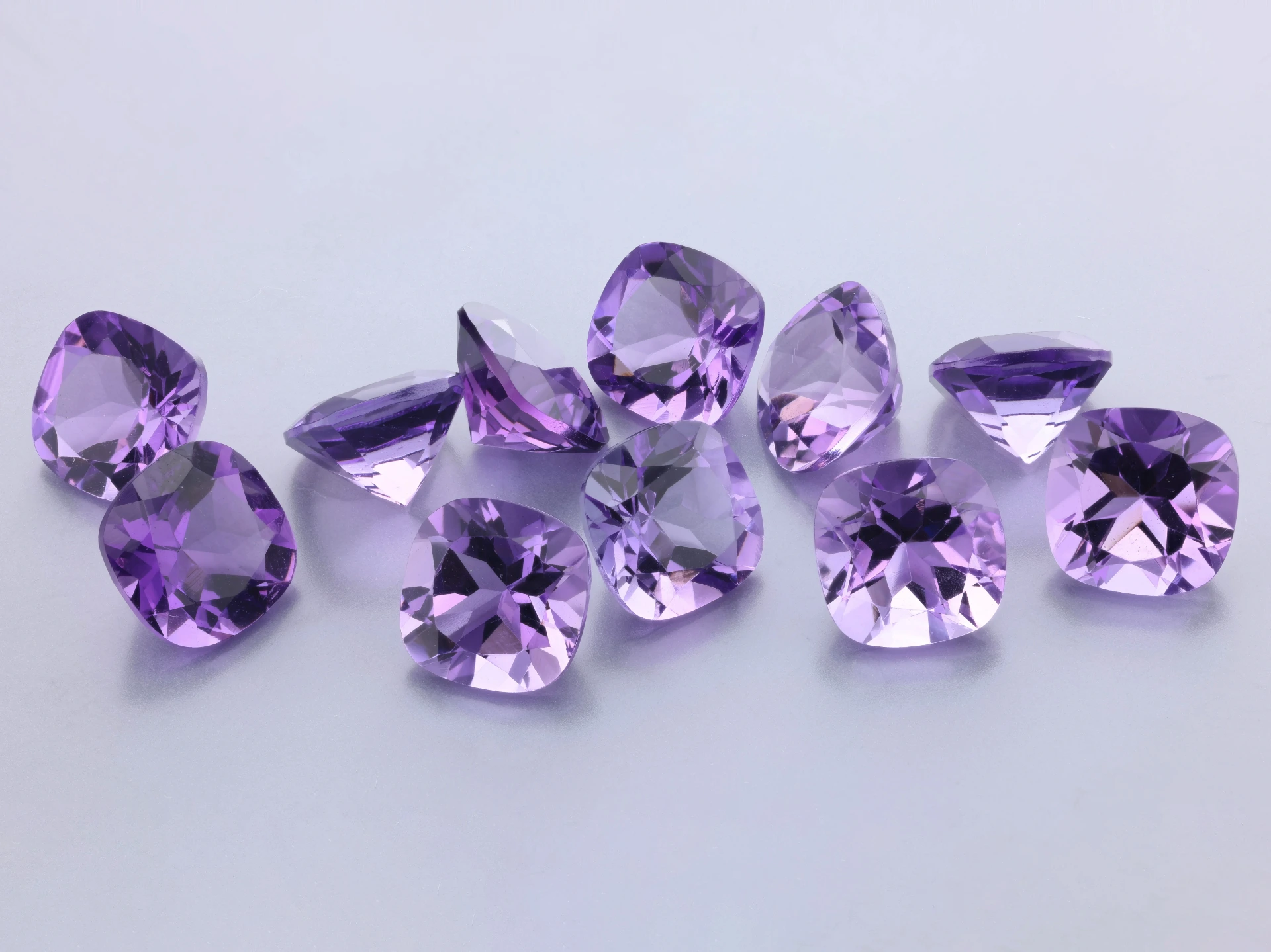 Amethyst 7.00mm Square Cushion Mid to Dark