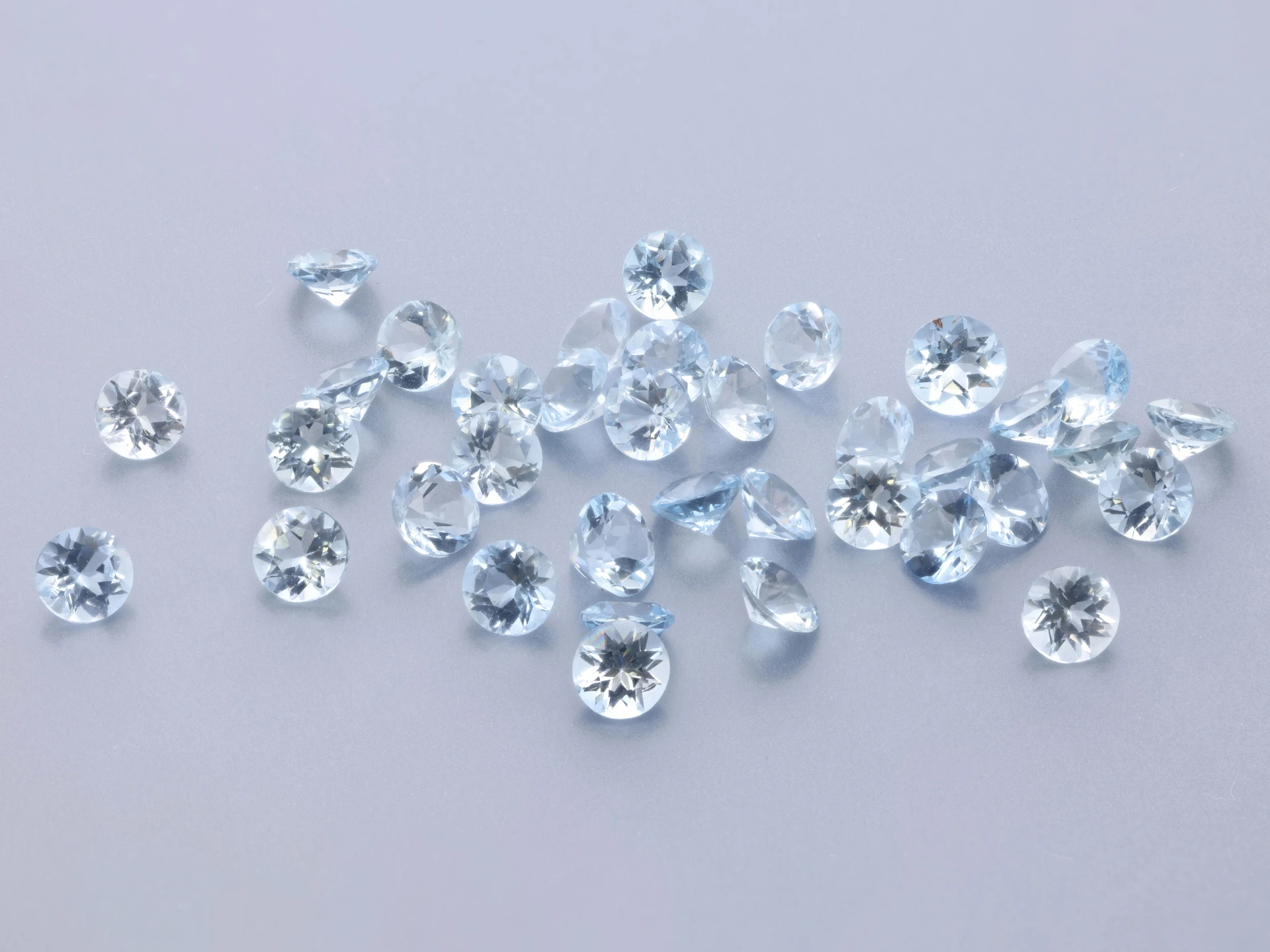 Aquamarine 3.00mm Round Mid Blue