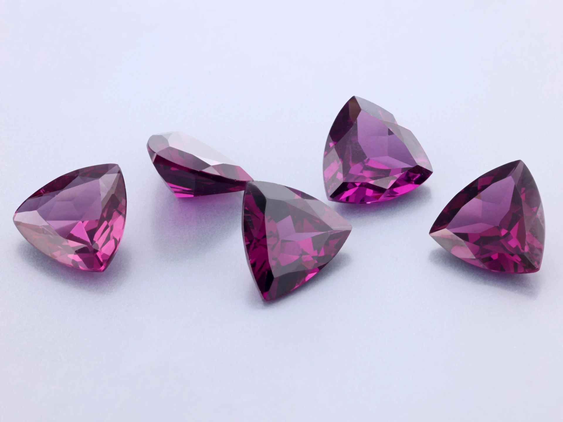 Rhodolite Garnet 8.00mm Trilliant