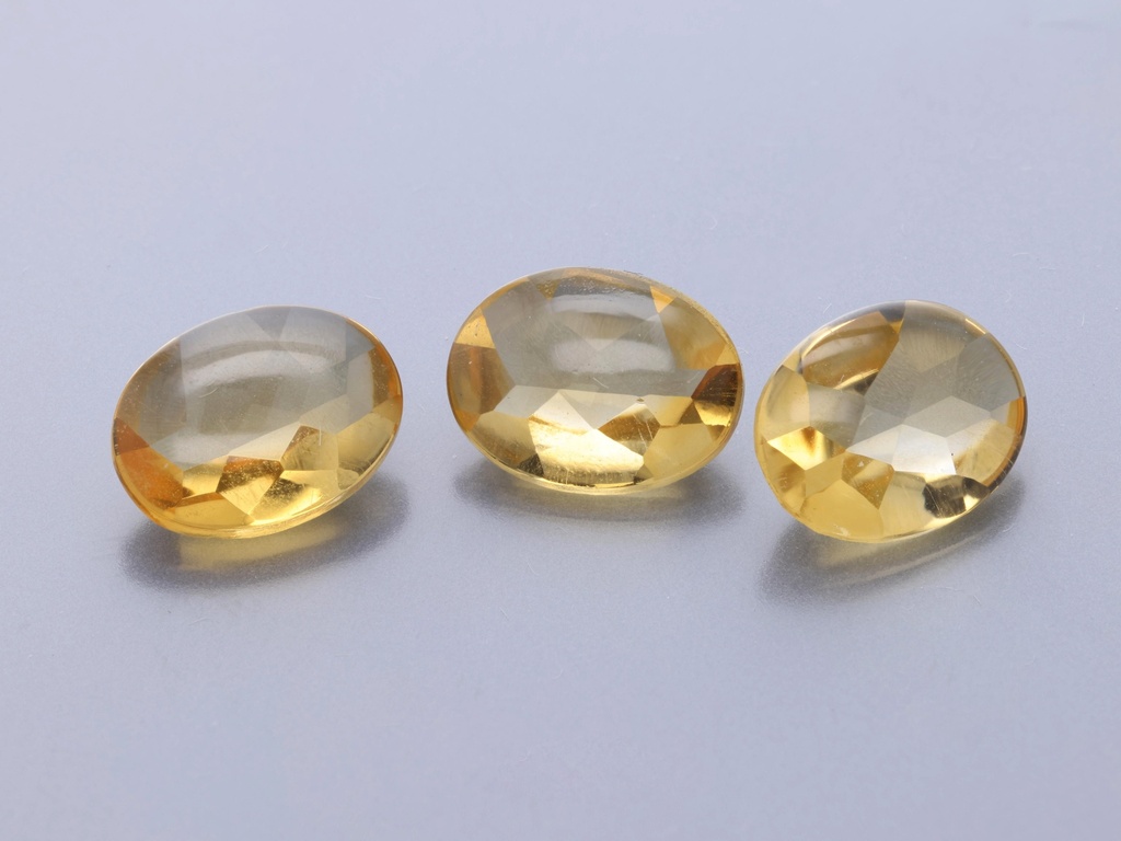 Citrine 8x6mm Oval Buff Top