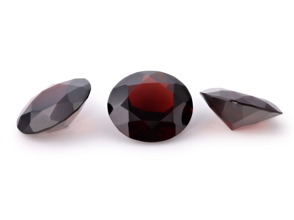 Pyrope Garnet 11mm Round