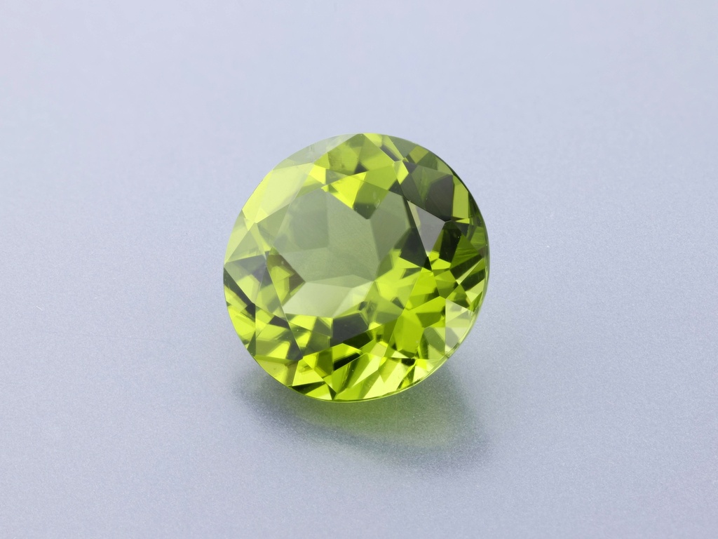 Peridot 9.90mm Round