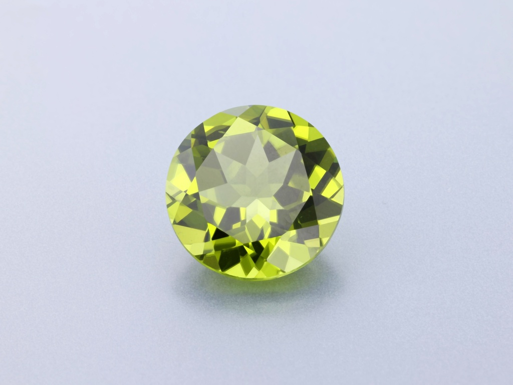 Peridot 10.1mm Round