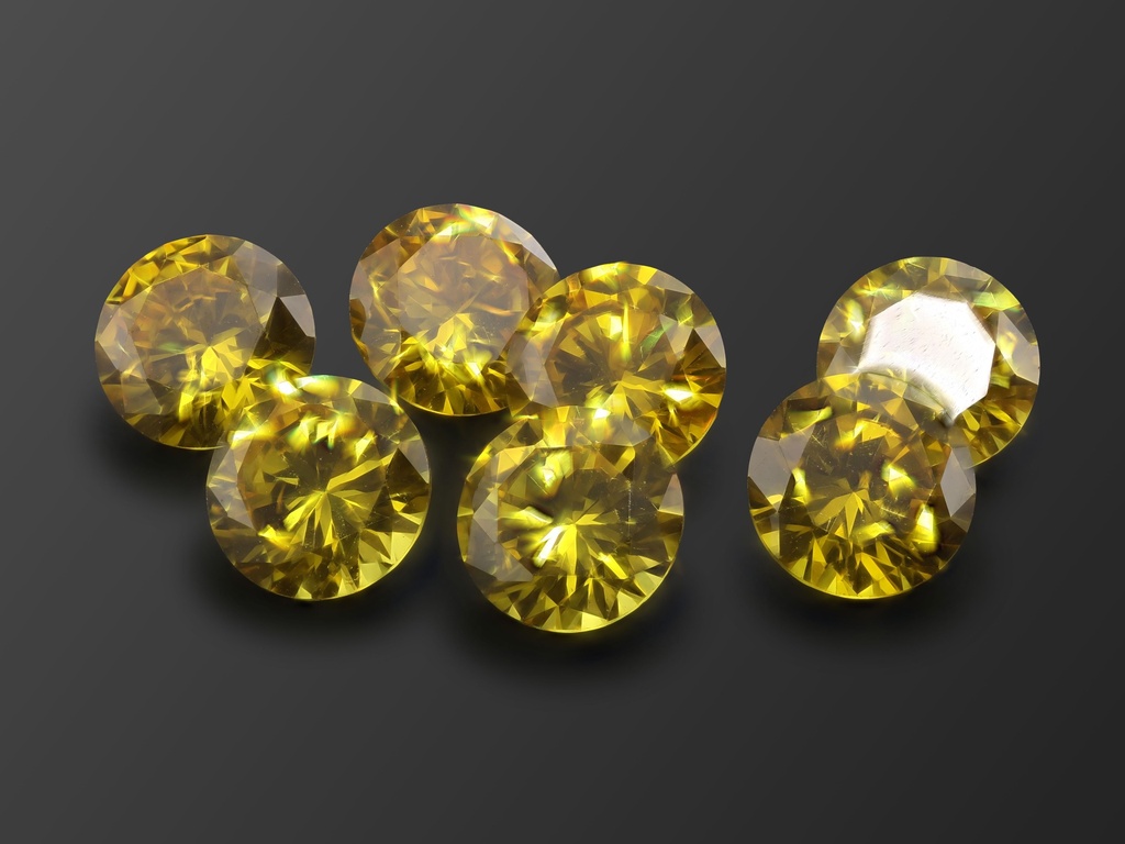 Cubic Zirconia 8.00mm Round Yellow