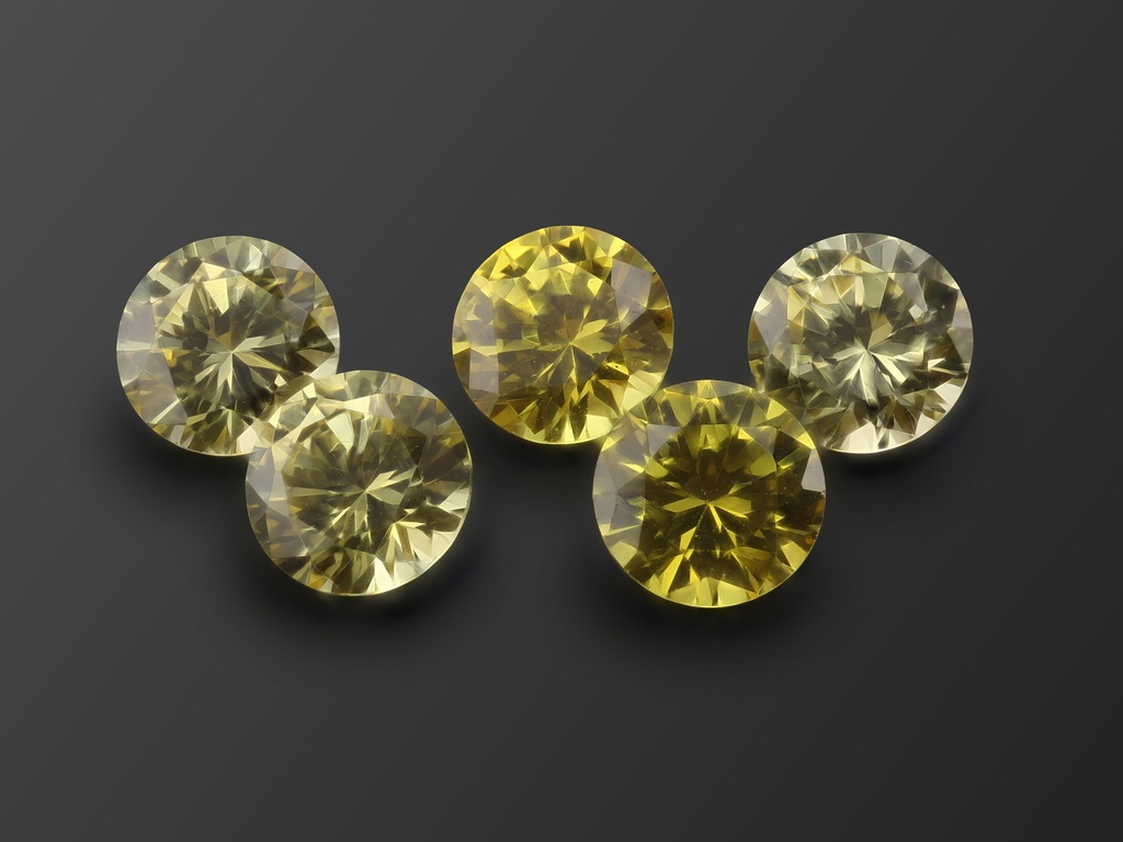 Cubic Zirconia 9.50mm Round Yellow