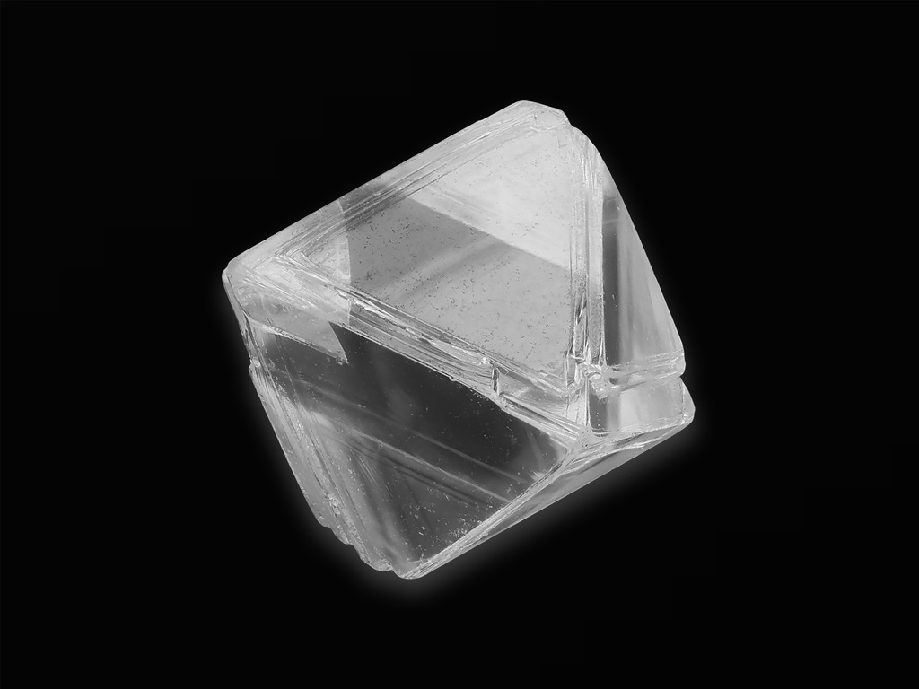[DMFX0400X3] Diamond Octahedron Crystal 4.00mm +/-
