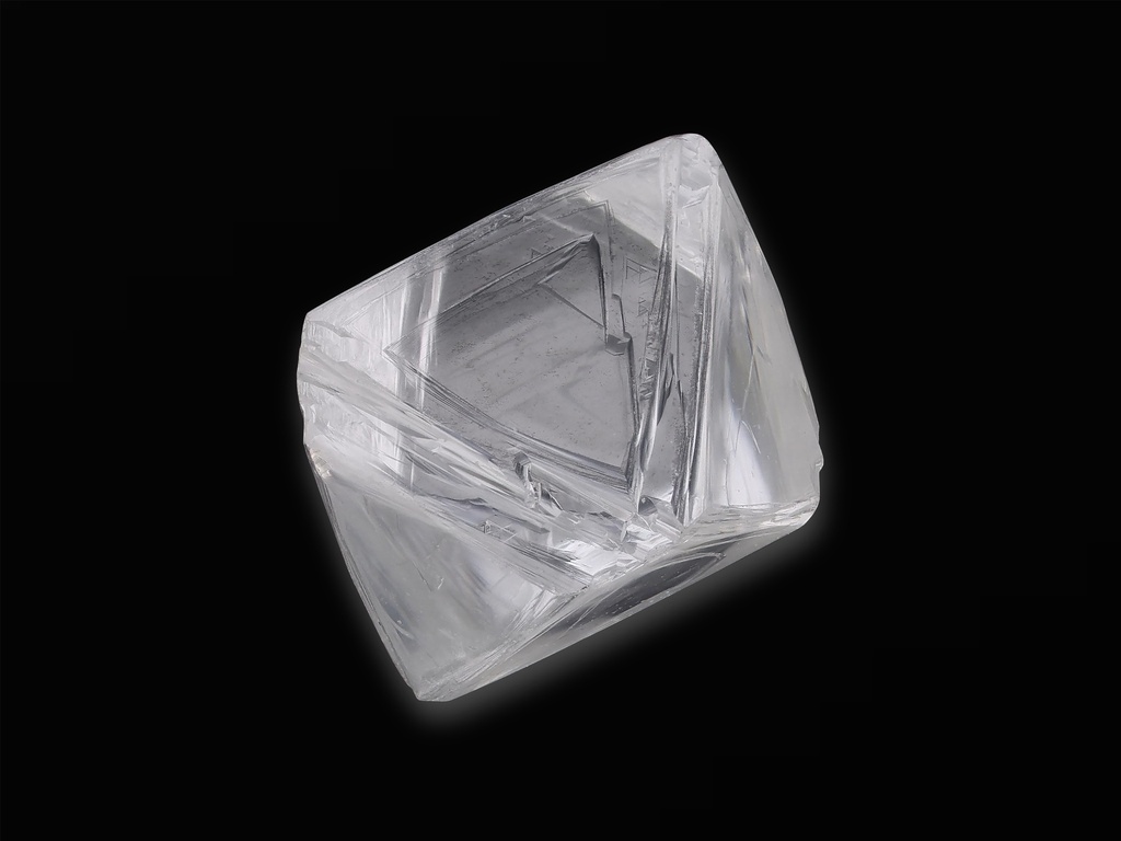 [DMFX0450X3] Diamond Octahedron Crystal 4.50mm +/-