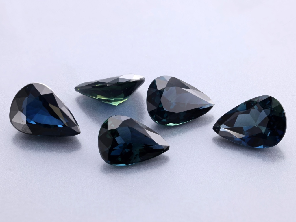 Australian Sapphire 7x5mm +/- Pear Shape Mid to Dark Blue
