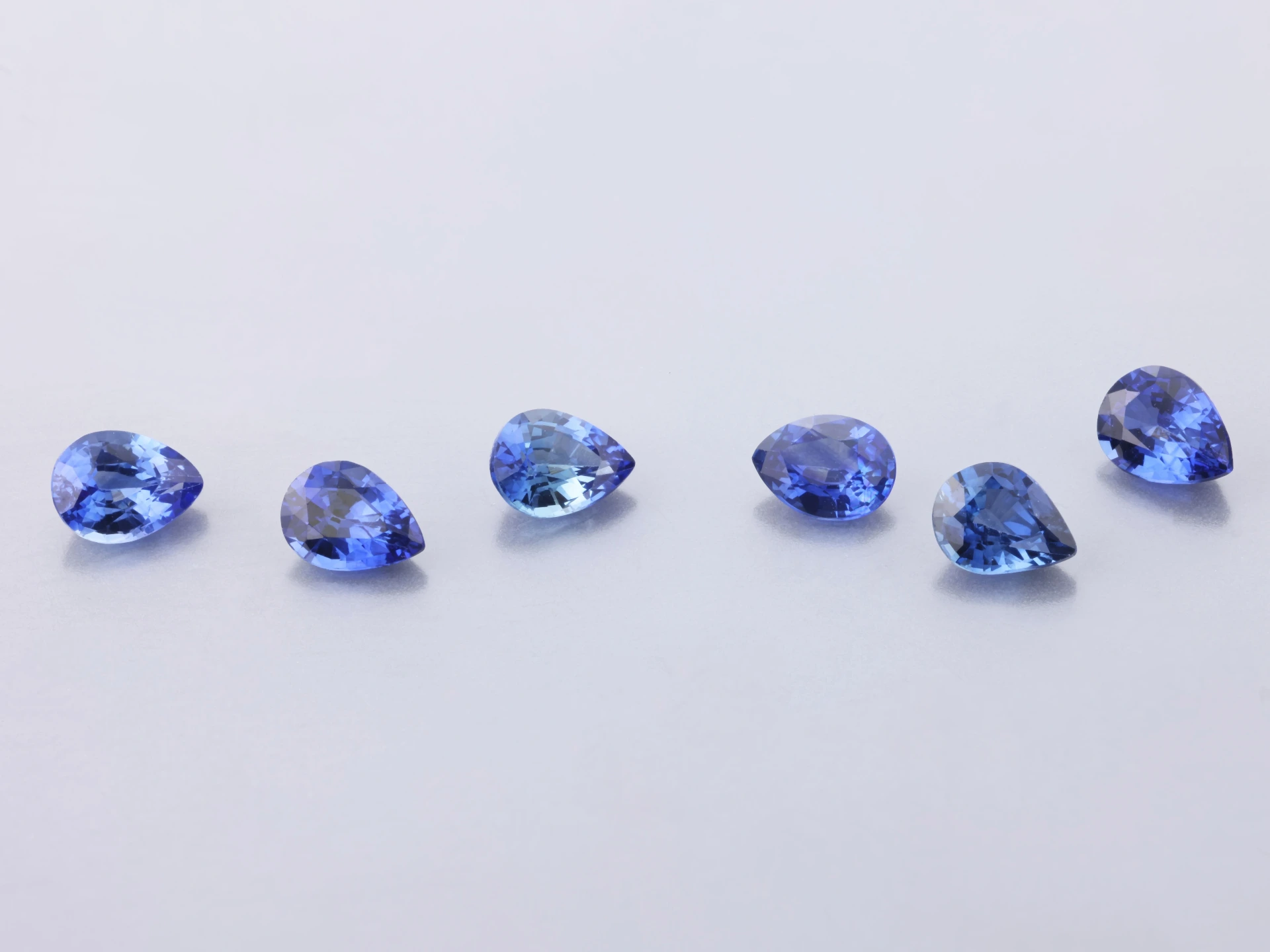 Ceylon Sapphire 4x3mm Pear Shape Mid Blue