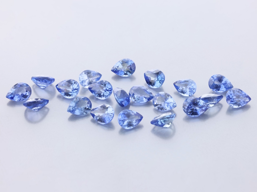 Ceylon Sapphire 4x3mm Pear Shape Light Blue