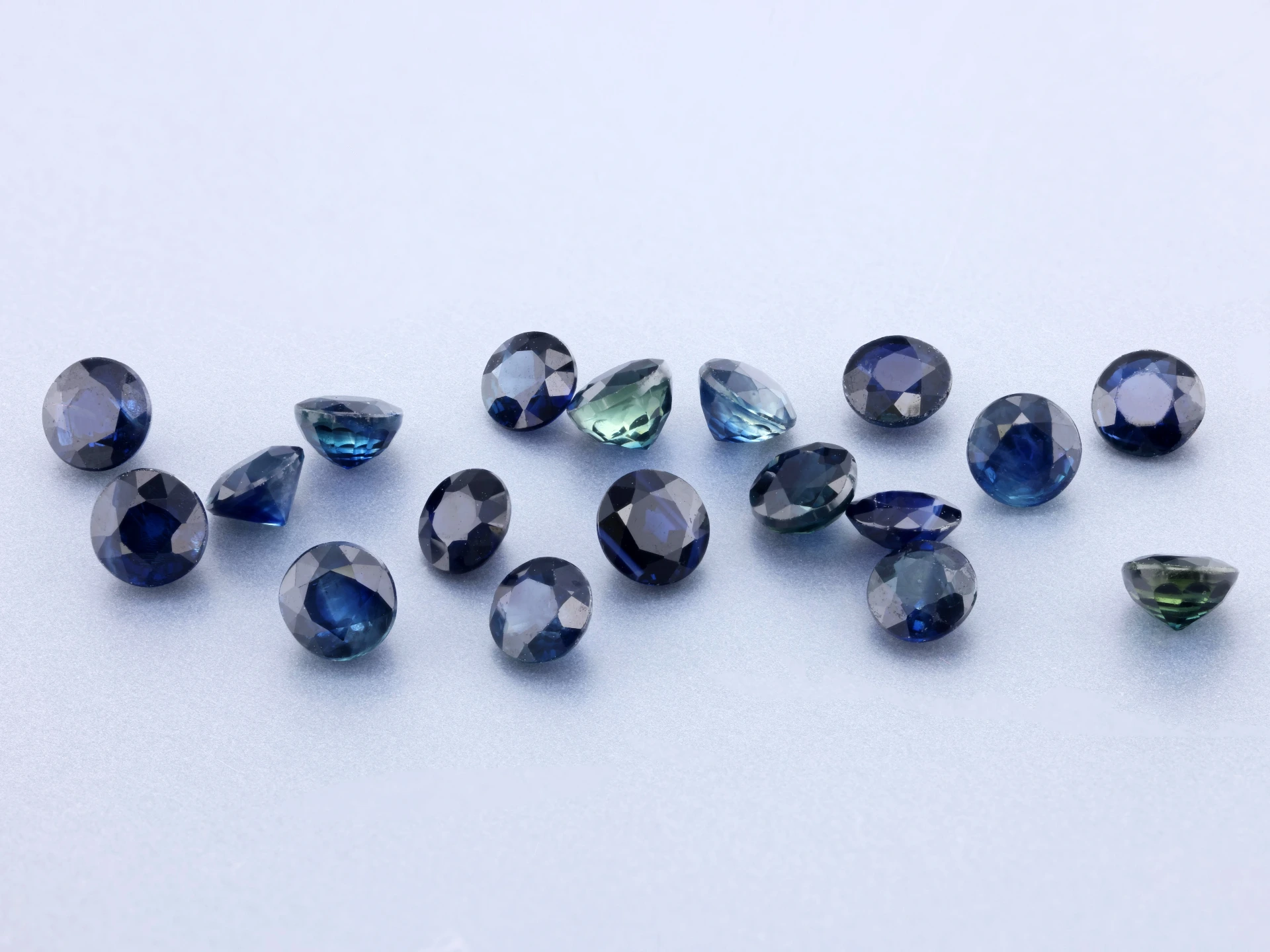 Australian Sapphire 3.25mm Round Dark Blue