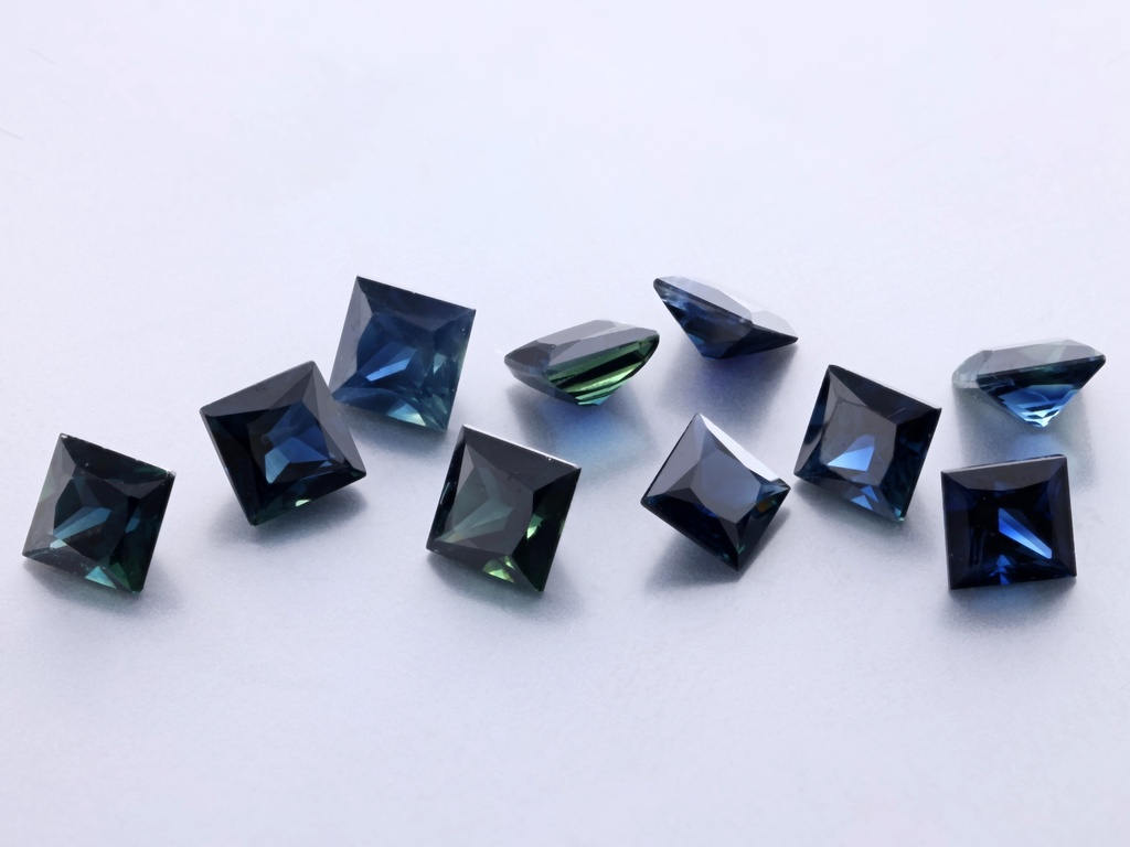 Australian Sapphire 3.50mm Princess Cut Dark Blue