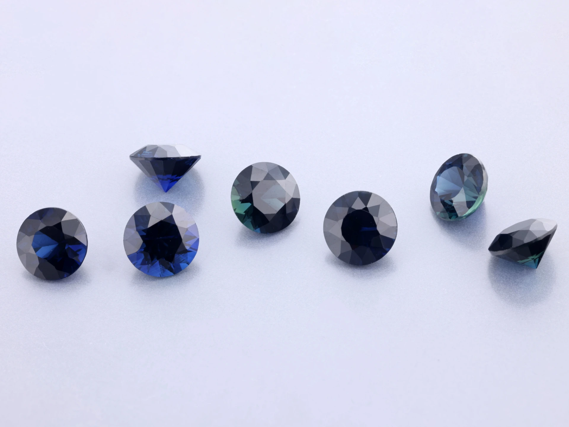 Australian Sapphire 4.50mm Round Diamond Cut Dark Blue