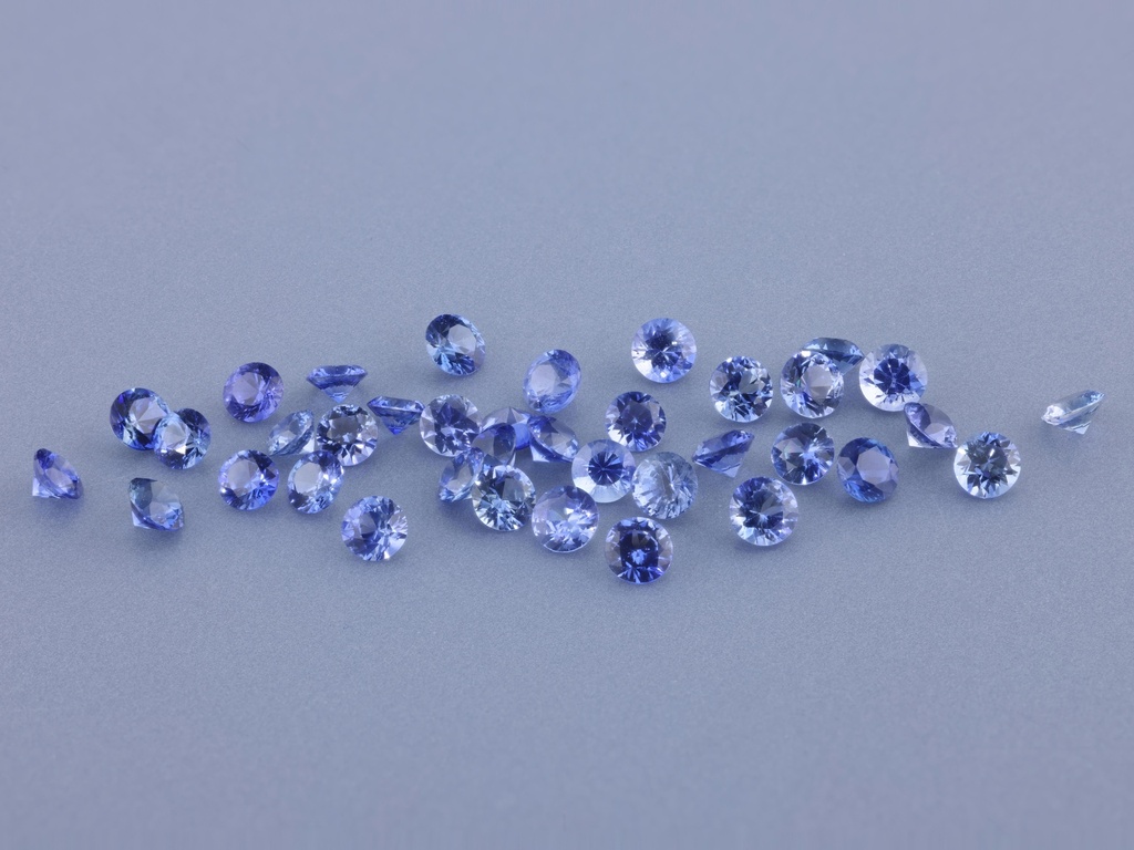 Ceylon Sapphire 2.25mm Round Light to Mid Blue