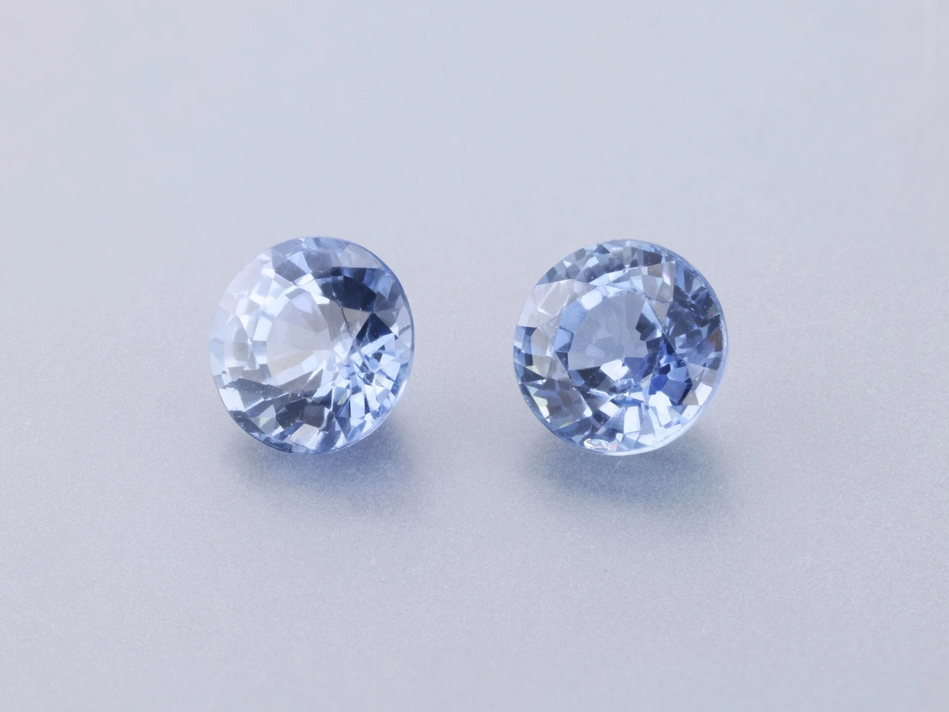 Ceylon Sapphire 4.25mm Round Light Blue