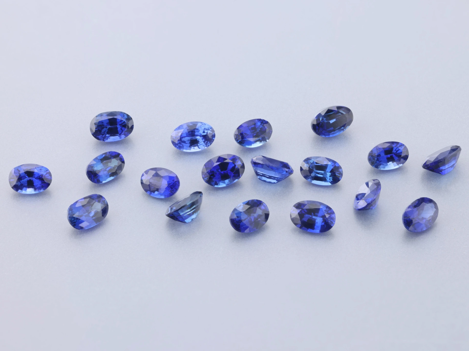 Ceylon Sapphire 3x2mm Oval Mid to Dark Blue