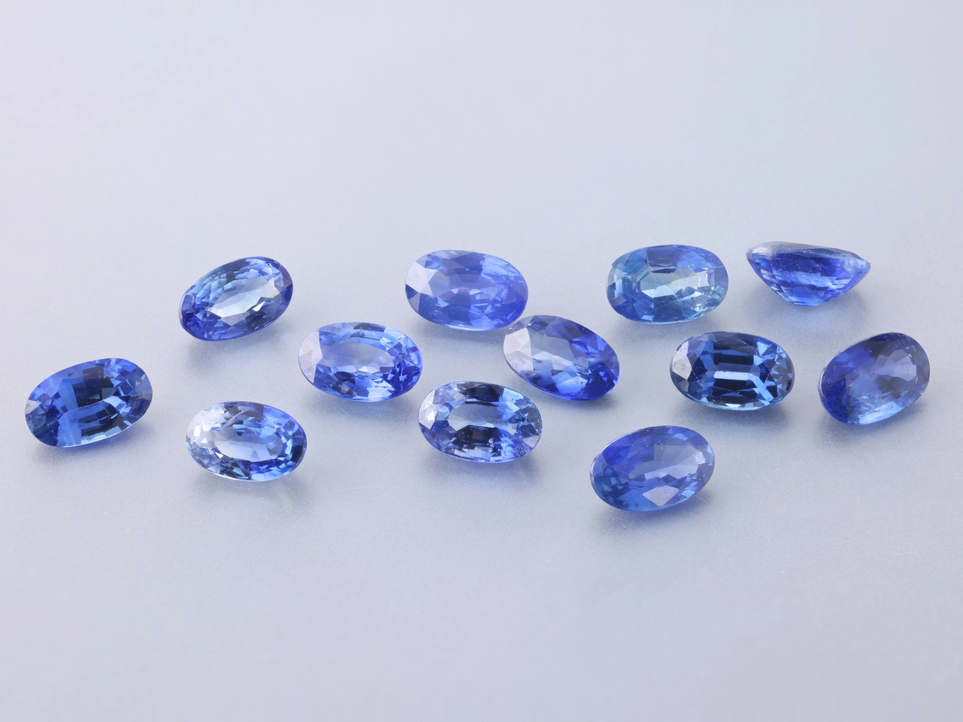 Ceylon Sapphire 5x3mm Oval Dark Blue