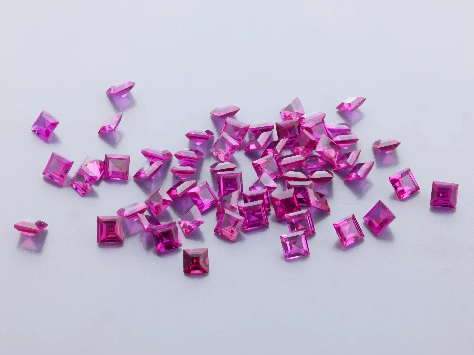 [RSPQ-0175] Synthetic/Lab Grown Ruby 1.75mm Carre Cut Dark Pink
