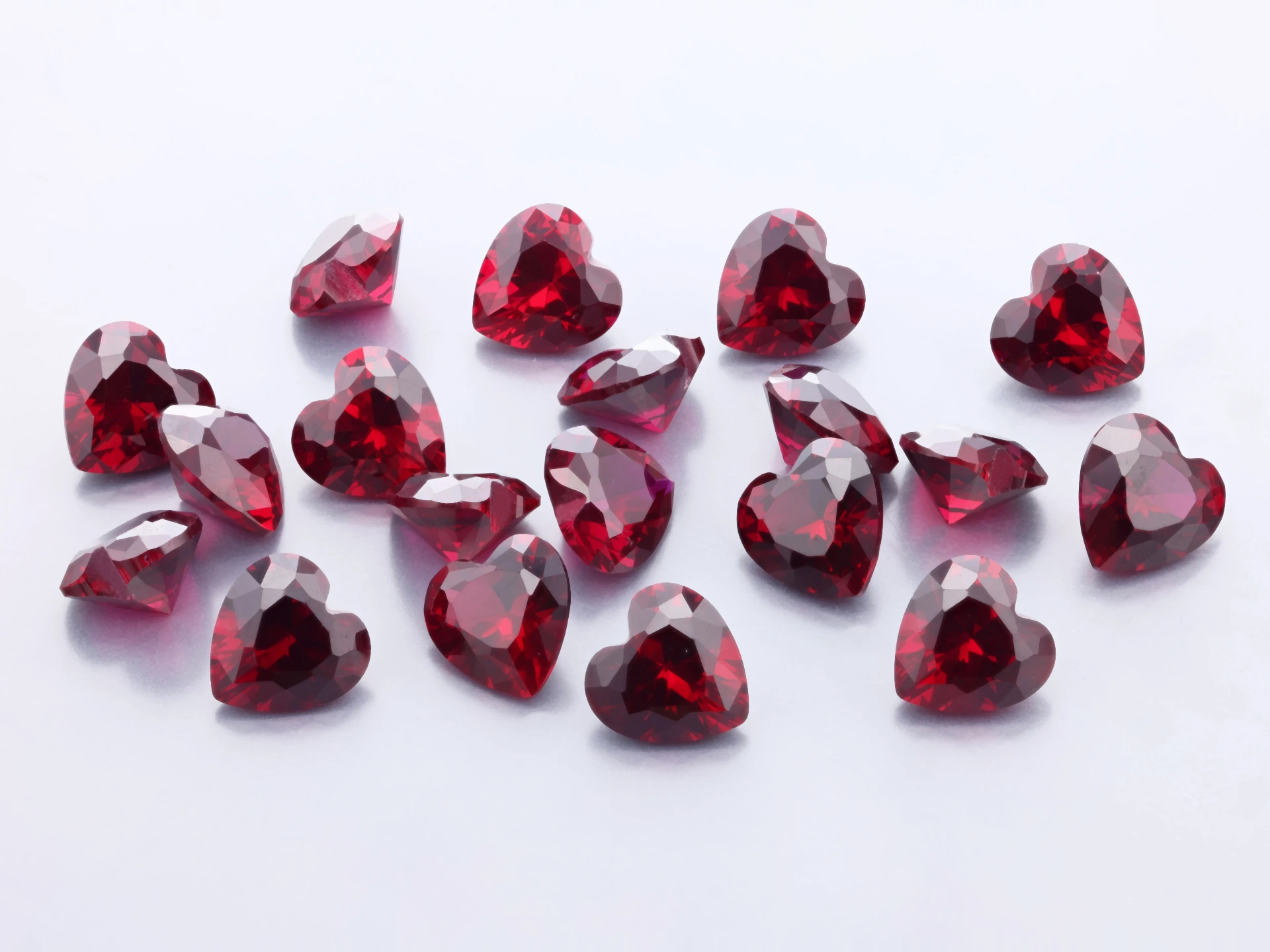 [RSDH-06] Synthetic/Lab Grown Ruby 6.00mm Heart Shape Dark Red
