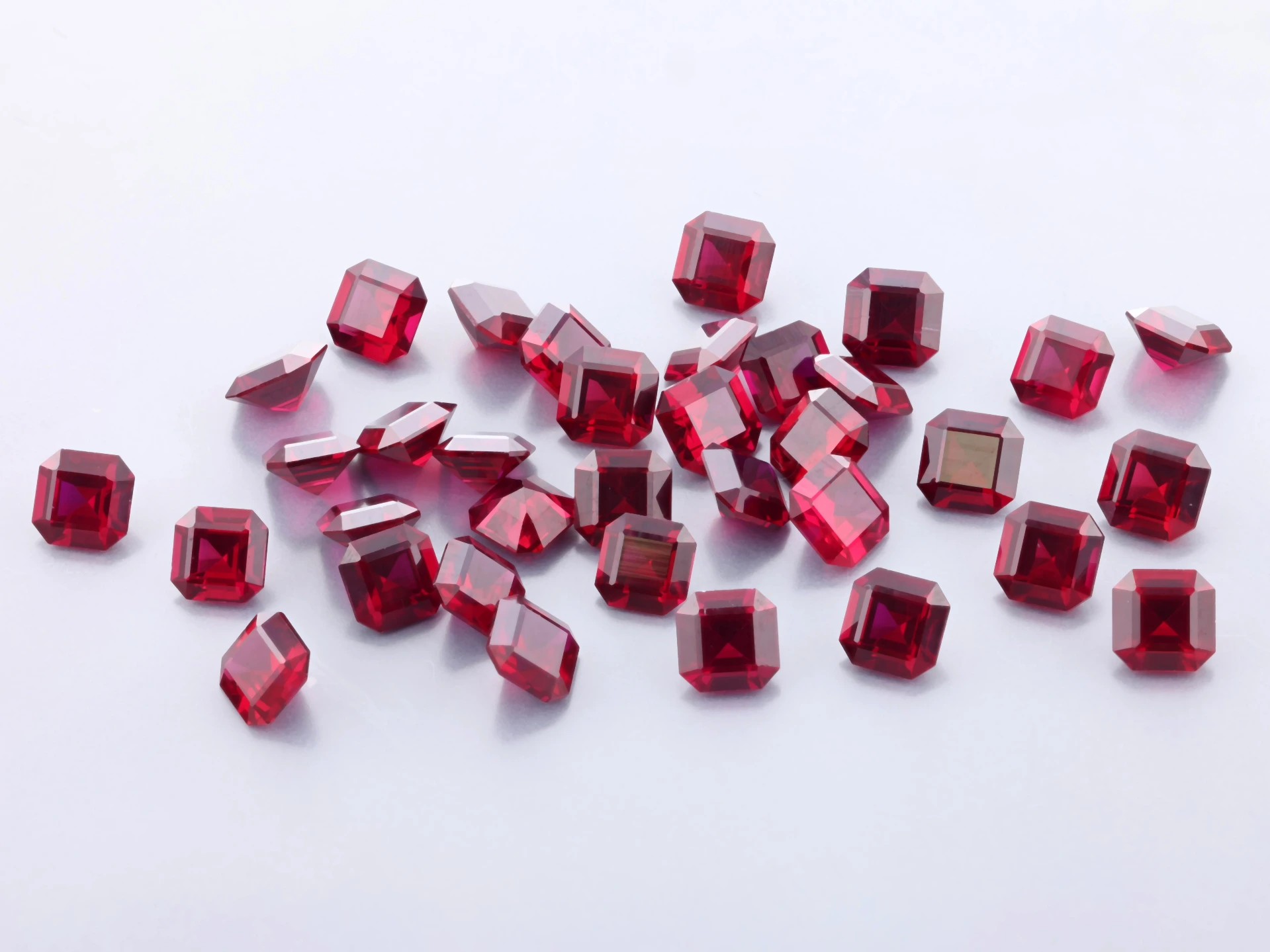 [RSDQE-04] Synthetic/Lab Grown Ruby 4.00mm Square Emerald Cut Dark Red