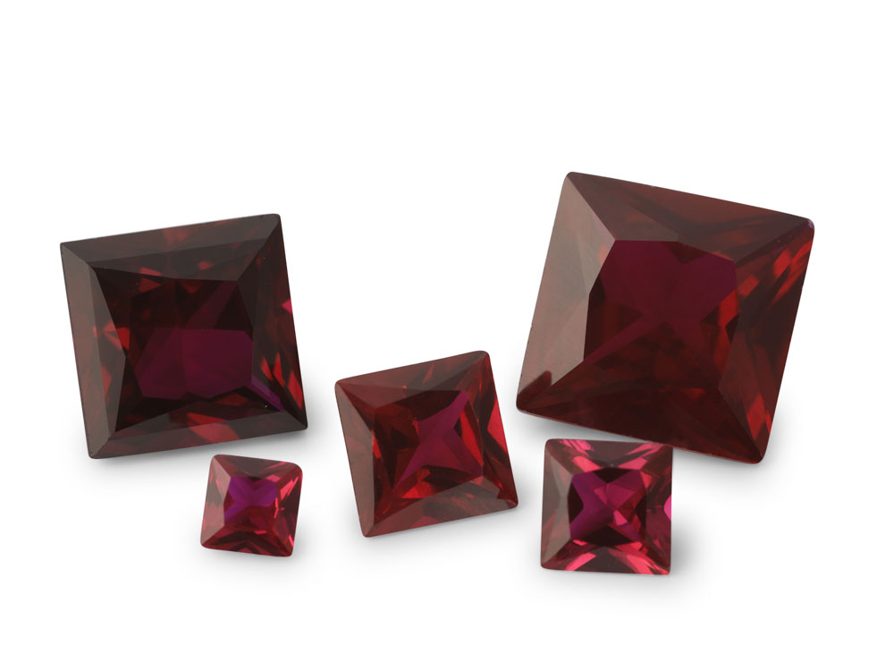 [RSDQP-035] Synthetic/Lab Grown Ruby 3.50mm Princess Cut Dark Red