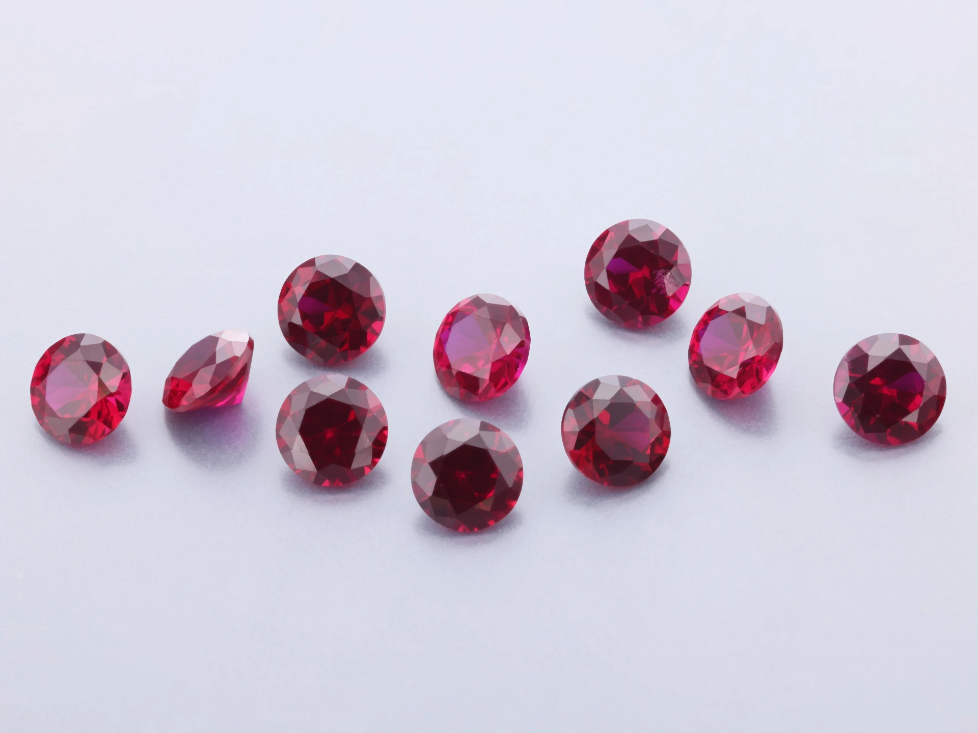 [YRRB0450D] Synthetic/Lab Grown Ruby 4.50mm Round Dark Red