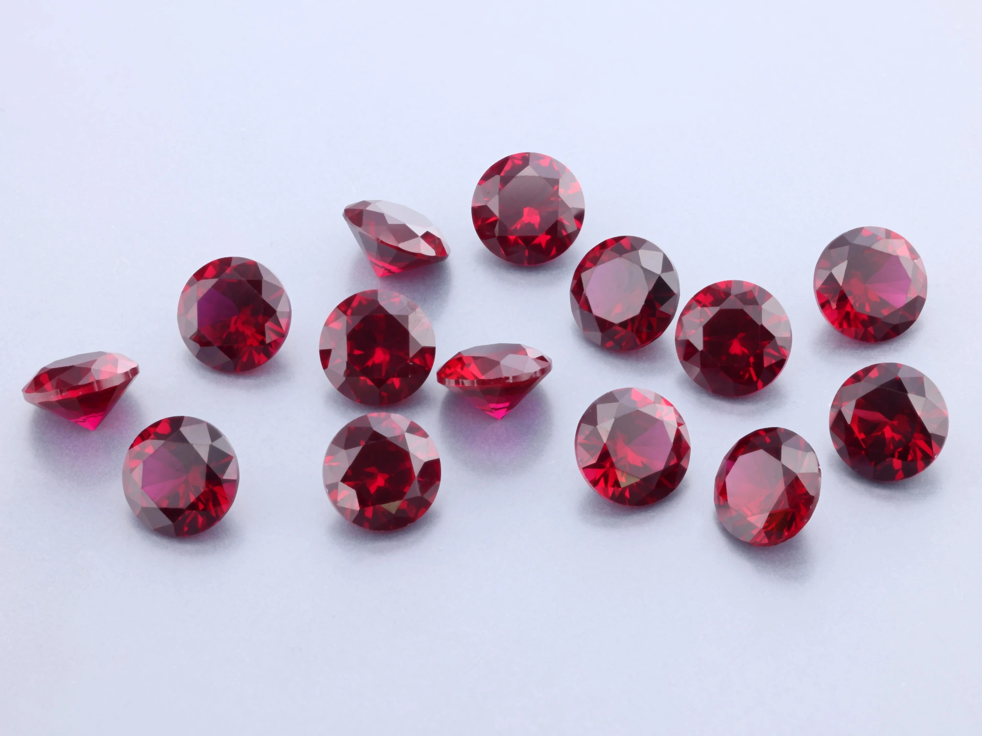 [YRRB0550D] Synthetic/Lab Grown Ruby 5.50mm Round Dark Red