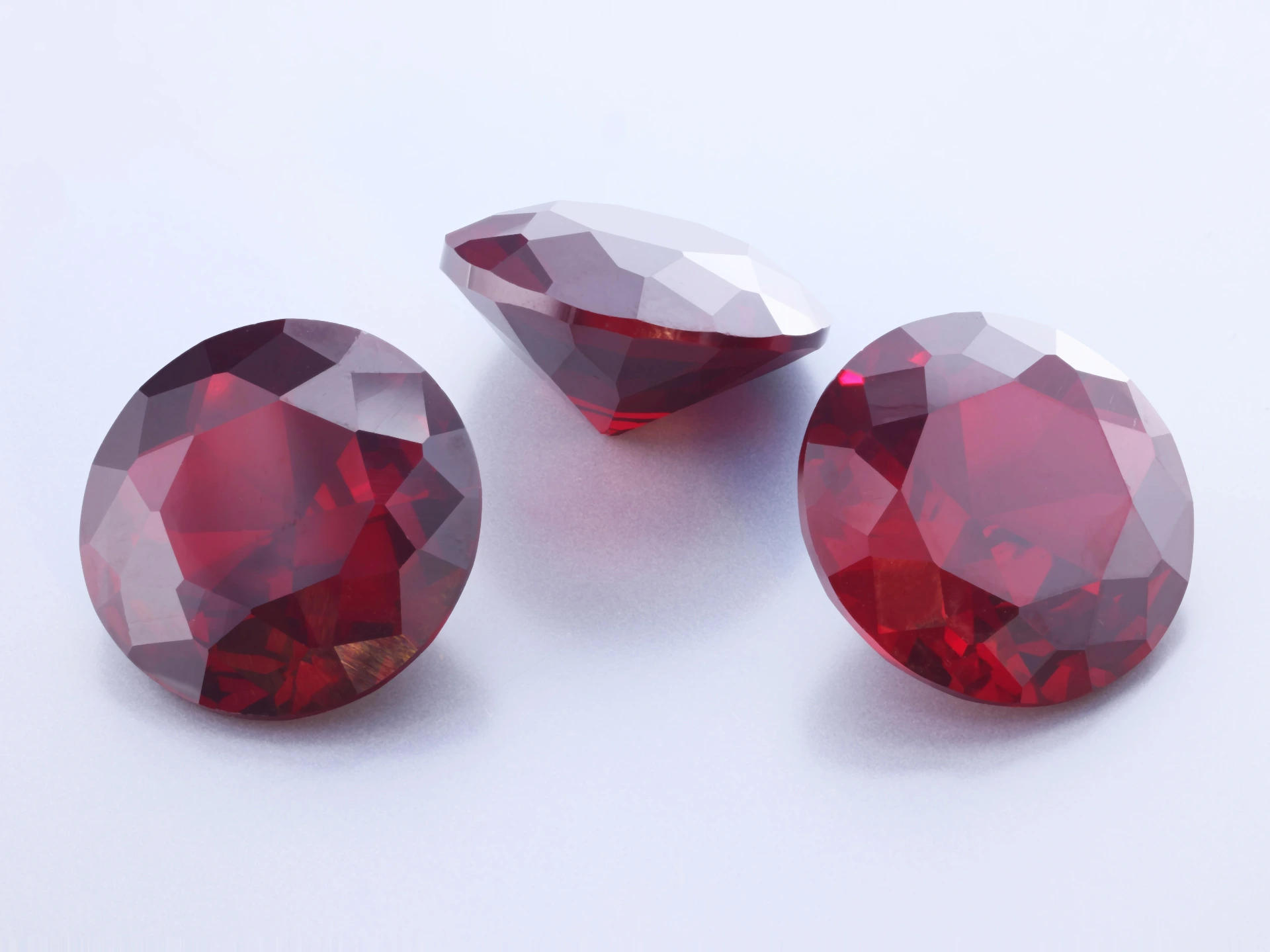 [YRRB1600D] Synthetic/Lab Grown Ruby 16mm Round Dark Red