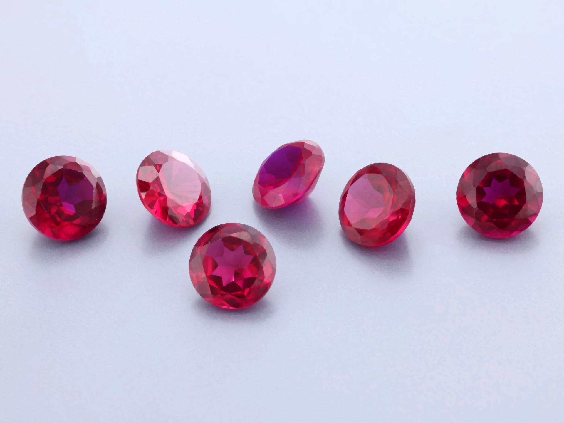 [YRRB0625B] Synthetic/Lab Grown Ruby 6.25mm Round Bright Red