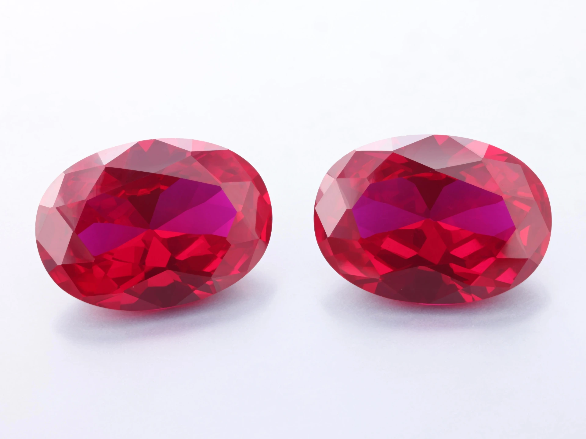[YRVB1813B] Synthetic/Lab Grown Ruby 18x13mm Oval Bright Red
