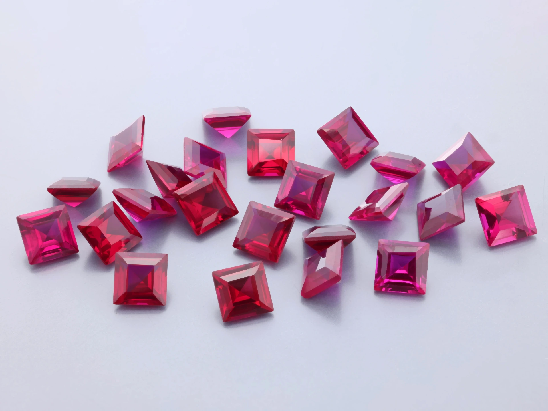 [RSLQ-05] Synthetic/Lab Grown Ruby 5.00mm Carre Cut Bright Red