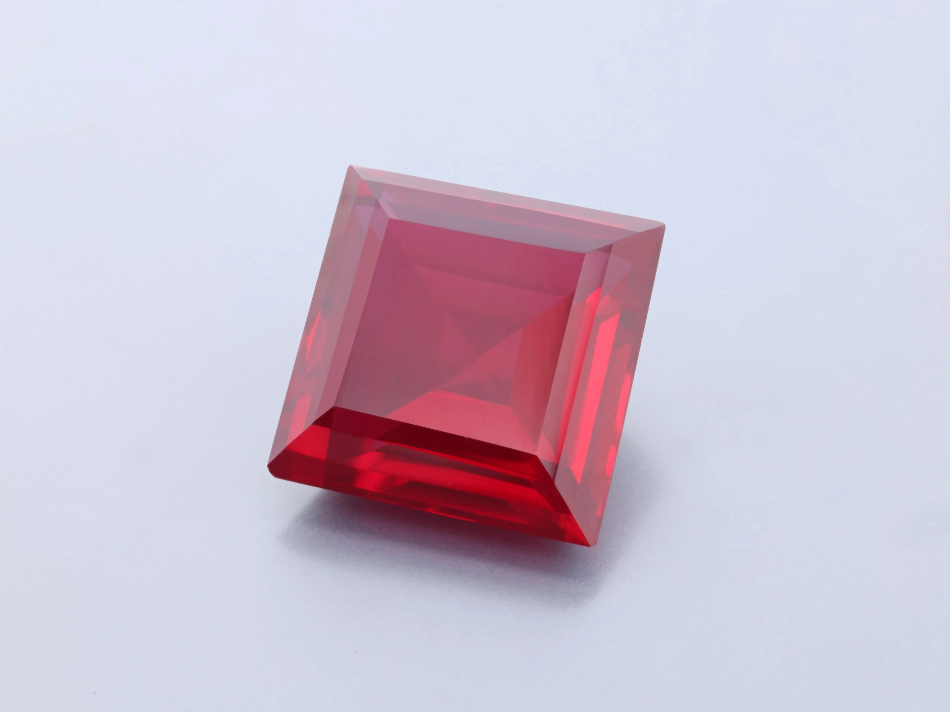 [RSLQ-15] Synthetic/Lab Grown Ruby 15mm Carre Cut Bright Red