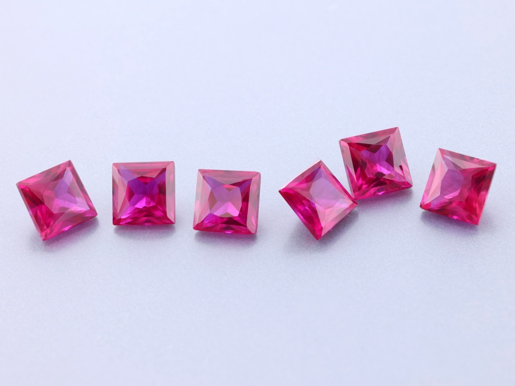 [YRQP0400C] Synthetic/Lab Grown Ruby 4.00mm Princess Cut