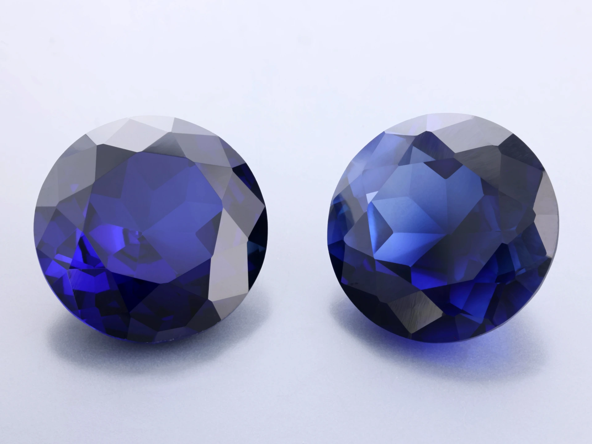 Synthetic/Lab Grown Sapphire 16mm Round Blue