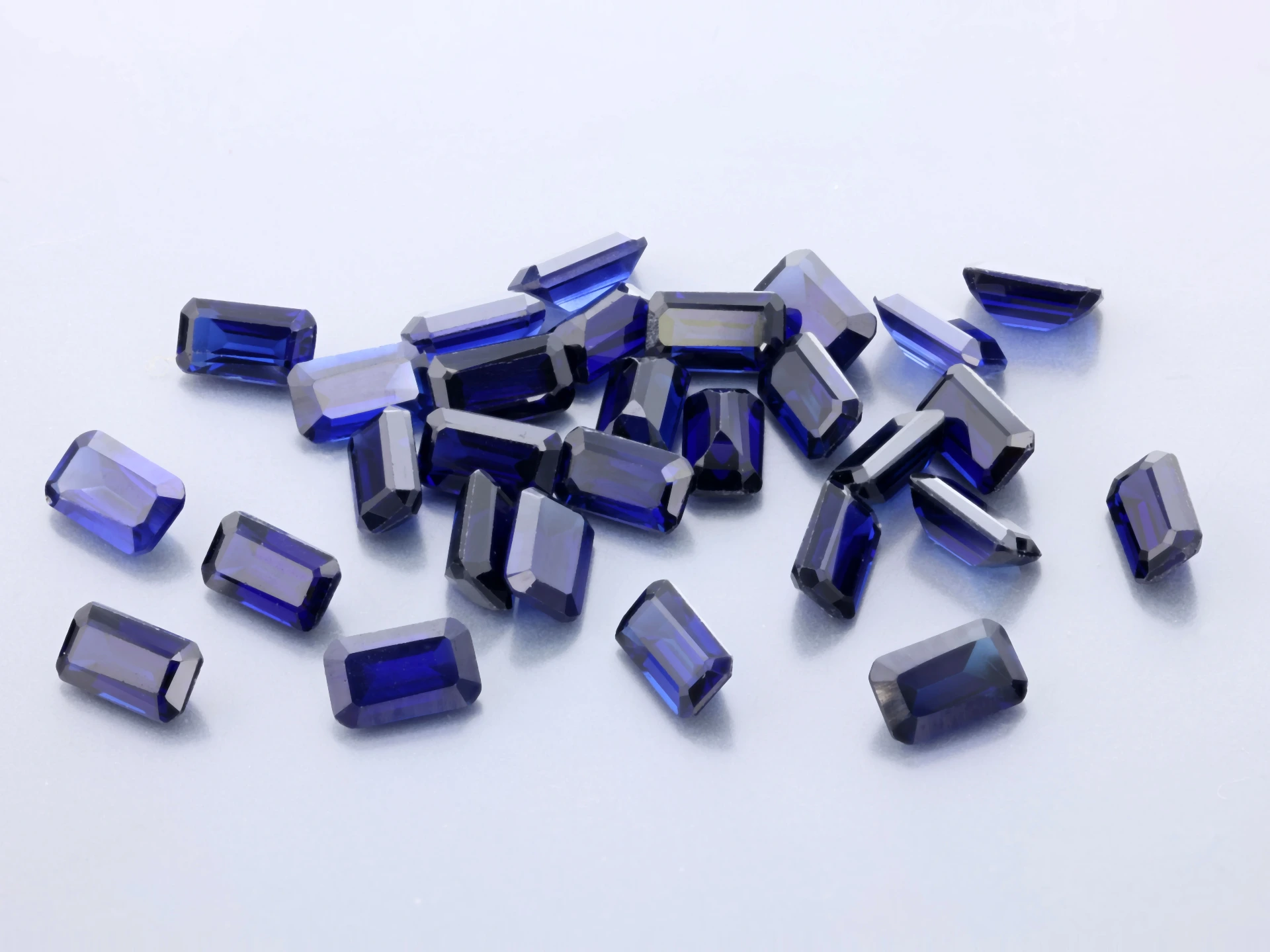 [YDOS0503] Synthetic/Lab Grown Sapphire 5x3mm Emerald Cut Blue