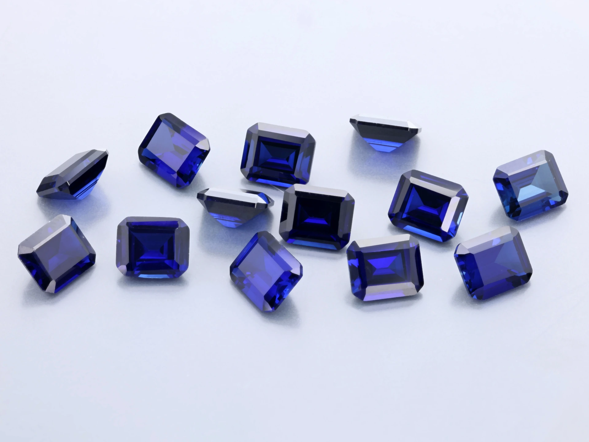 [YDOS0605] Synthetic/Lab Grown Sapphire 6x5mm Emerald Cut Blue