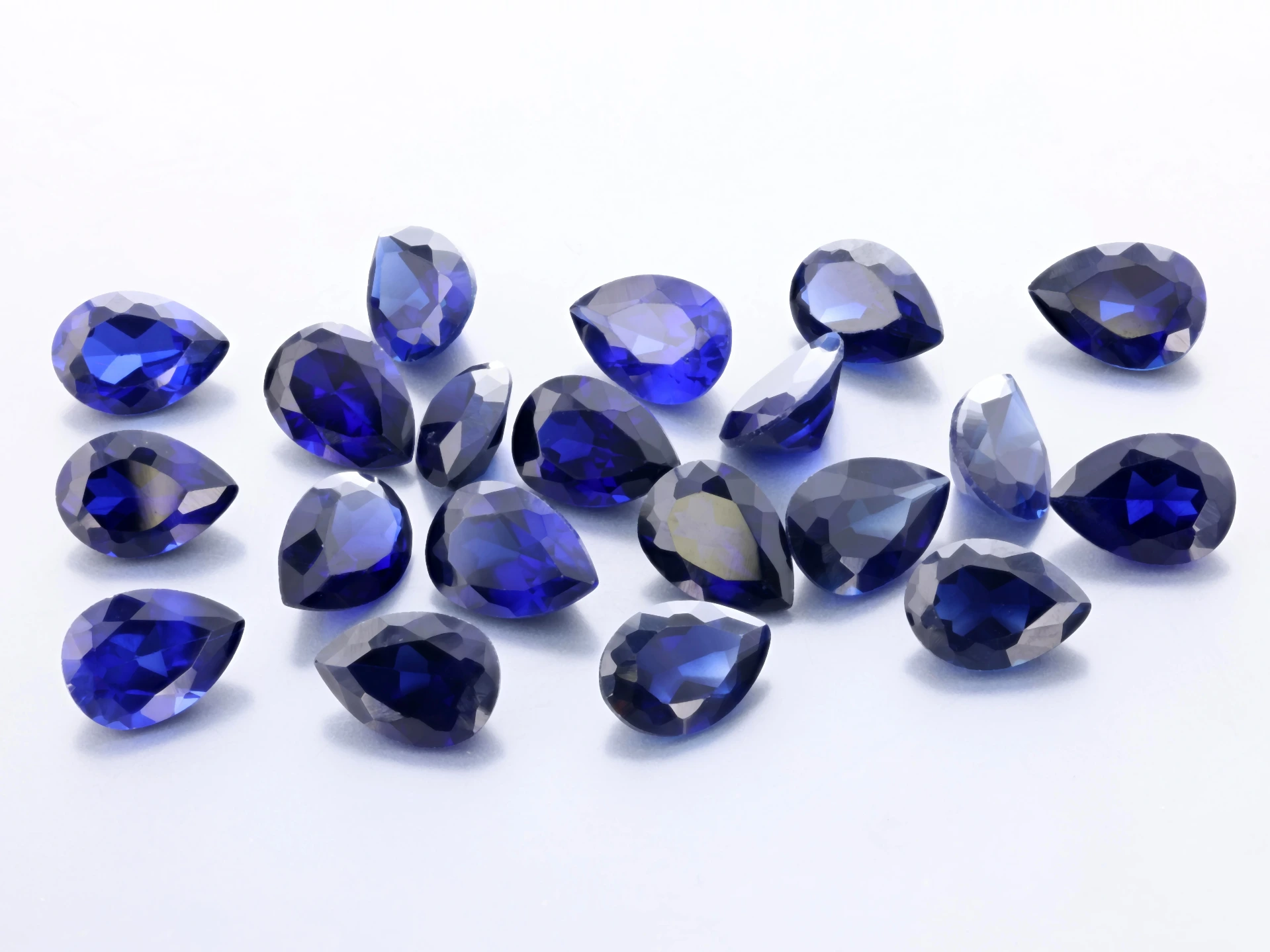 [YDPB0705] Synthetic/Lab Grown Sapphire 7x5mm Pear Shape Blue