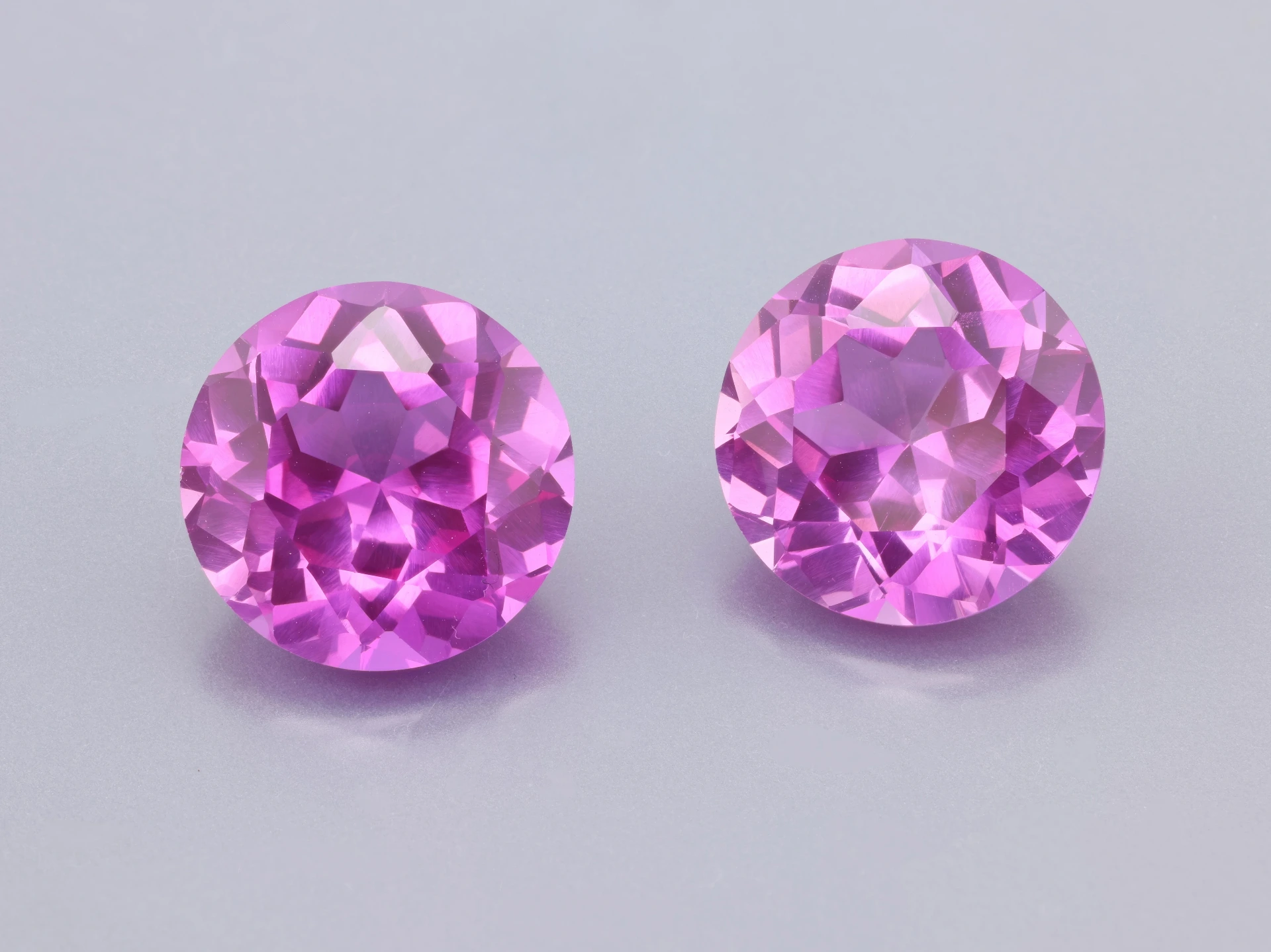 [YPRB1300] Synthetic/Lab Grown Sapphire 13mm Round Pink
