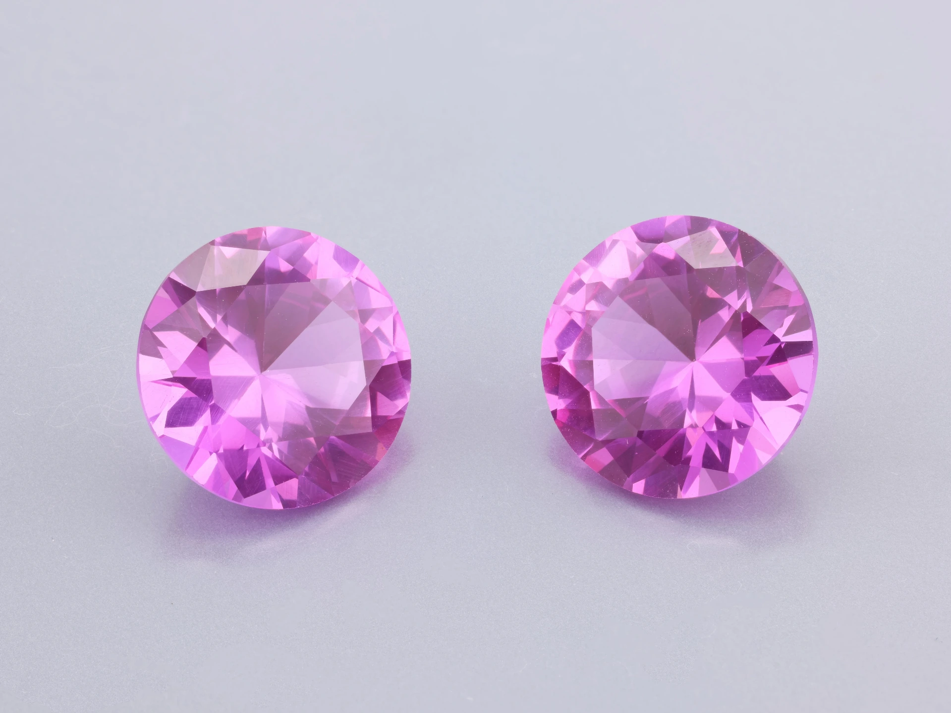[YPRB1400] Synthetic/Lab Grown Sapphire 14mm Round Pink