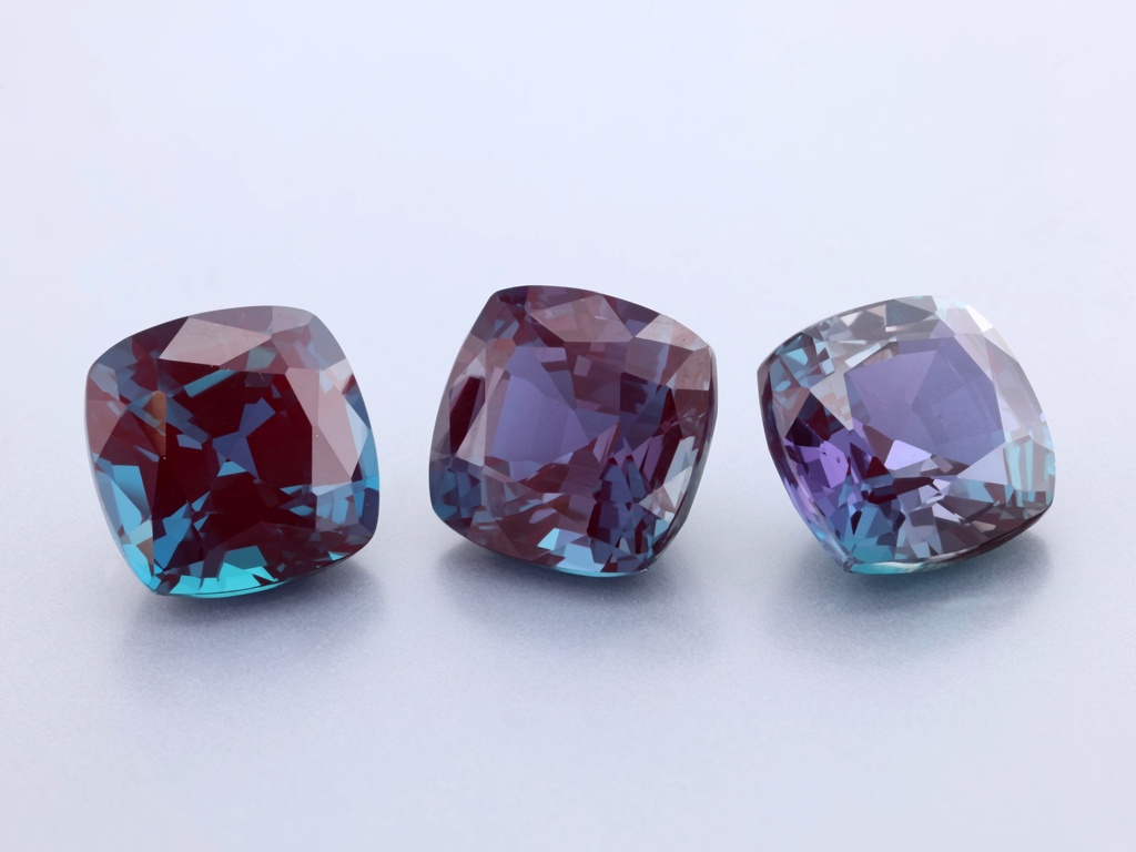 [AXCQA-08] Synthetic Alexandrite Chrysoberyl 8.00mm Square Cushion