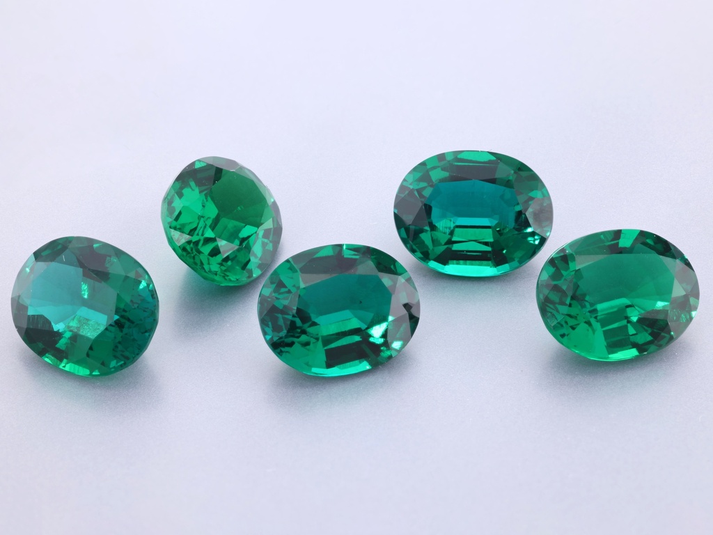 [BHVB1008] Hydrothermal/Lab Grown Emerald 10x8mm Oval