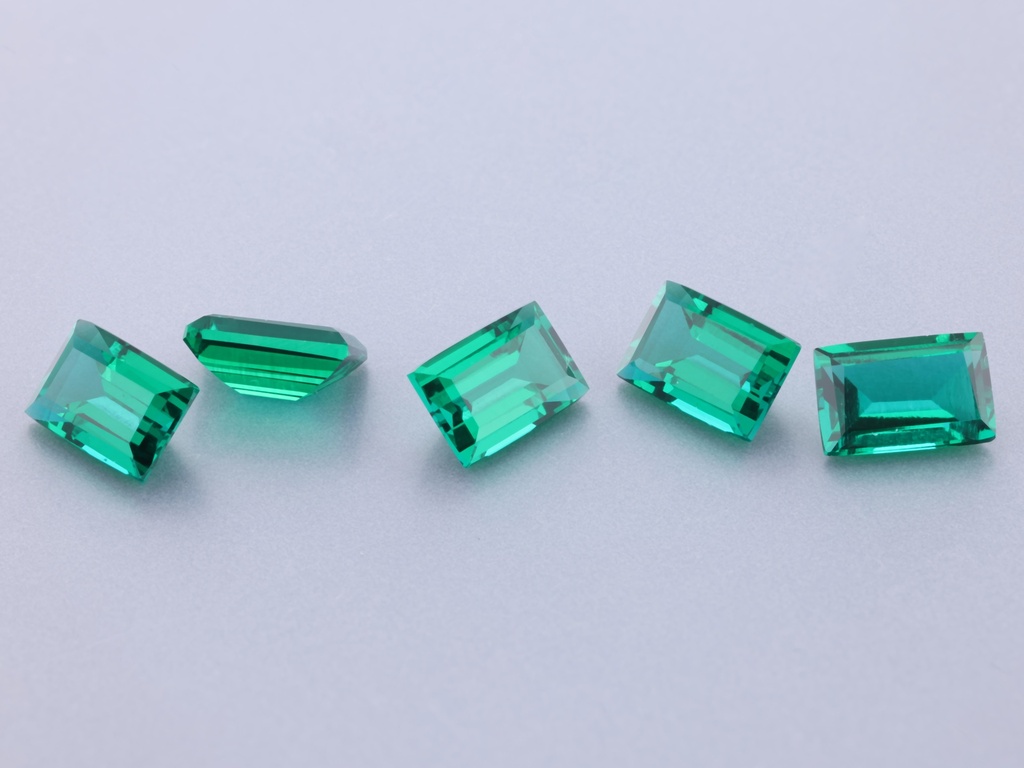 [BHBS0604] Hydrothermal/Lab Grown Emerald 6x4mm Baguette