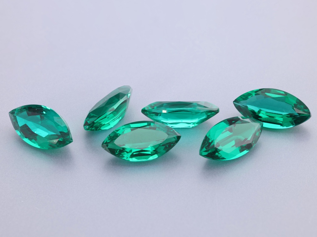 [BHMB1005] Hydrothermal/Lab Grown Emerald 10x5mm Marquise