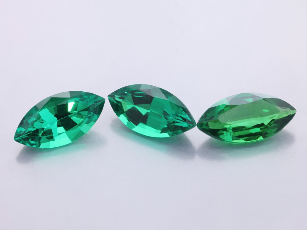 [BHMB1206] Hydrothermal/Lab Grown Emerald 12x6mm Marquise