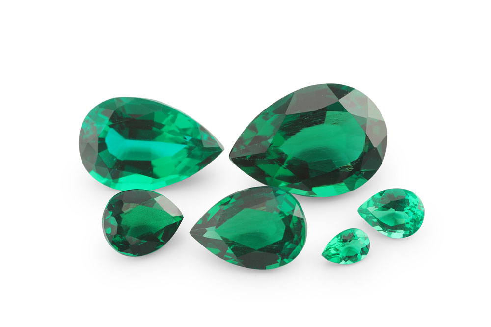 [BHPB0806] Hydrothermal/Lab Grown Emerald 8x6mm Pear Shape