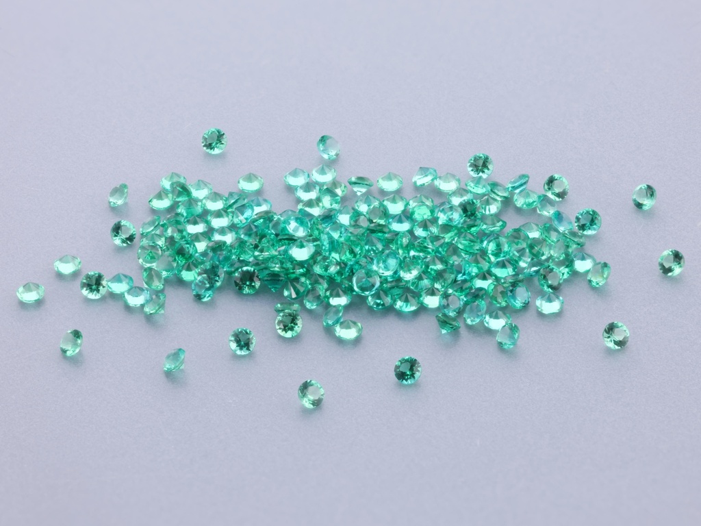 [BHRB0125] Hydrothermal/Lab Grown Emerald 1.25mm Round