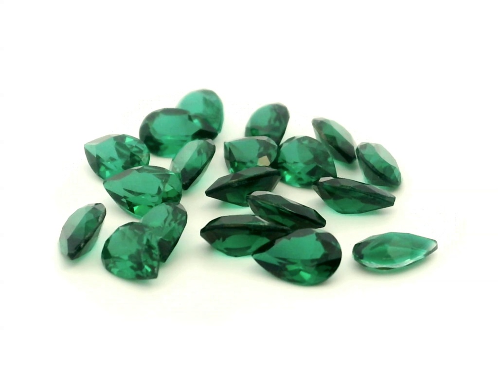 Synthetic Composite 6x4mm Pear Shape Green Shallow